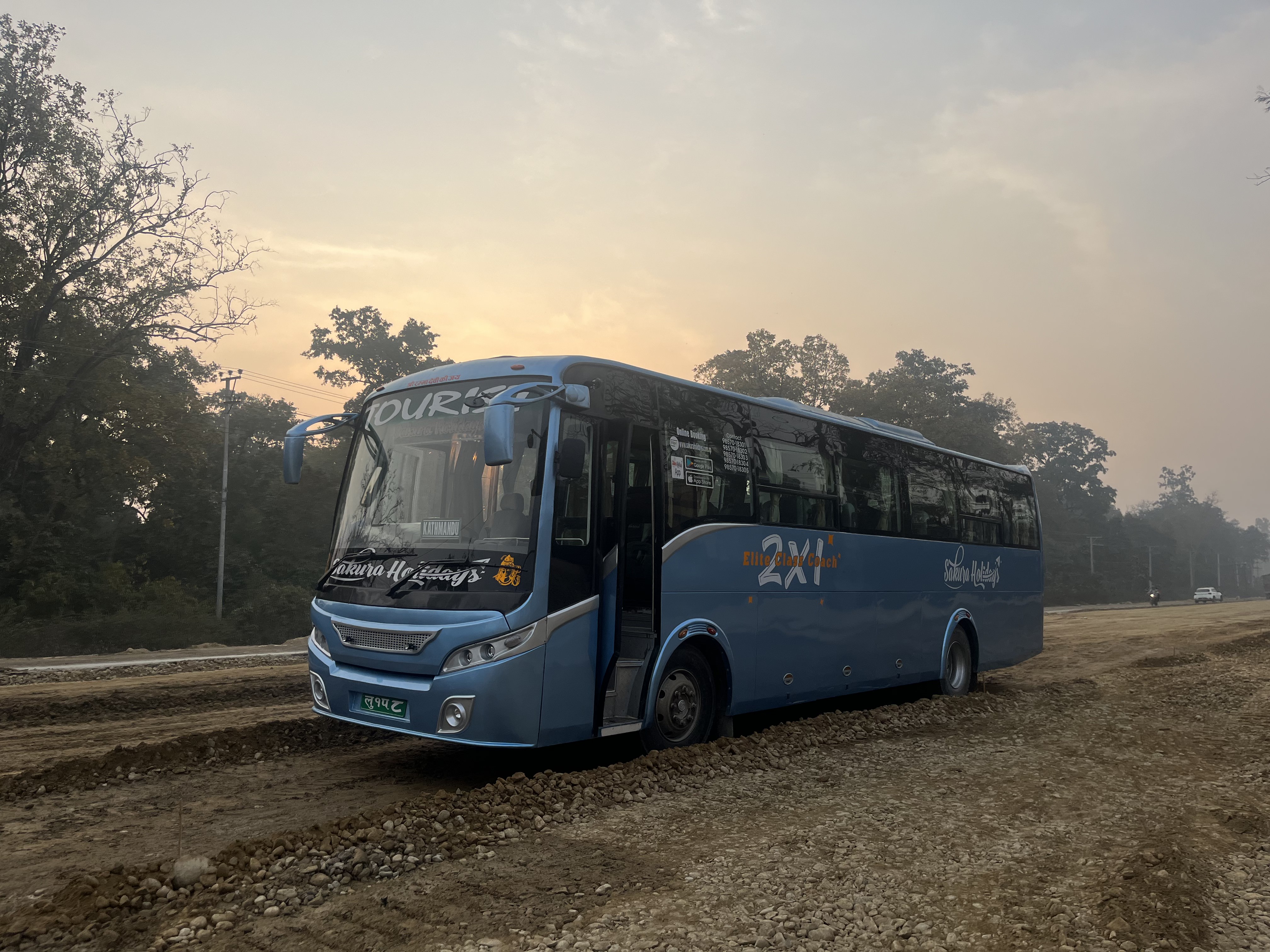10 Essential Travel Tips for a Smooth Highway Journey Across Nepal